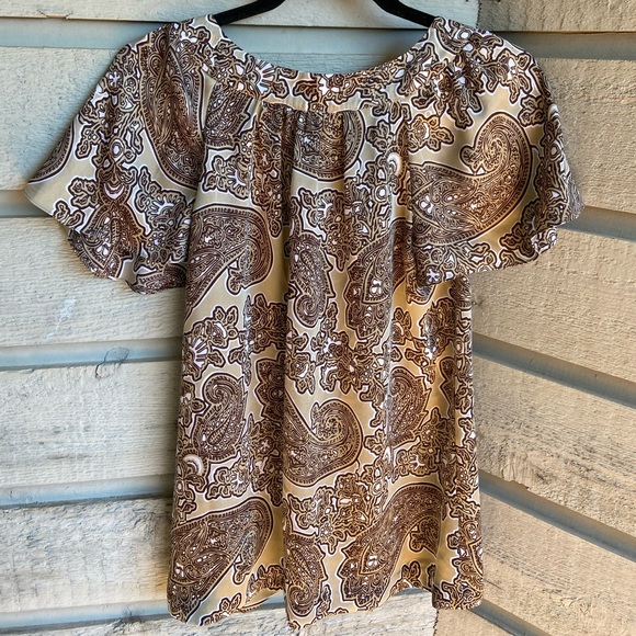 SOLD Michael Kors Flutter Sleeve Top with Paisley Print - Picture 5 of 8